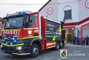 Prihod novega gasilskega vozila za reševanje z višine 2